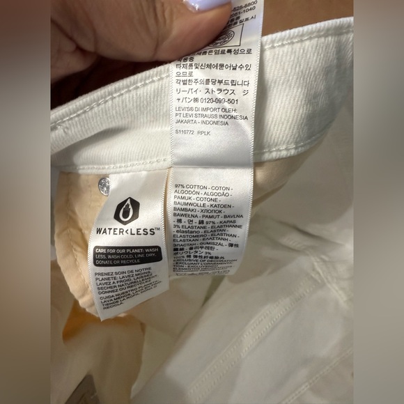 Levi’s 721 High Rise Skinny Jeans White Size 33 x 30 Some Scuffs - Picture 7 of 11